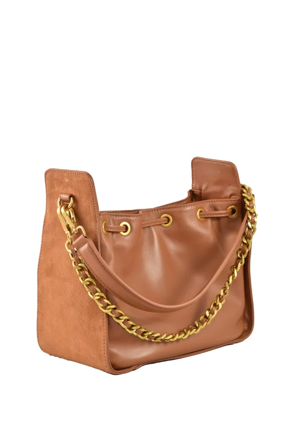 LA CARRIE BORSA